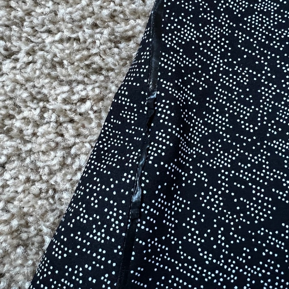 Lululemon Quick Pace 7/8 Tight (25") Soundwave White Black - Picture 5 of 5
